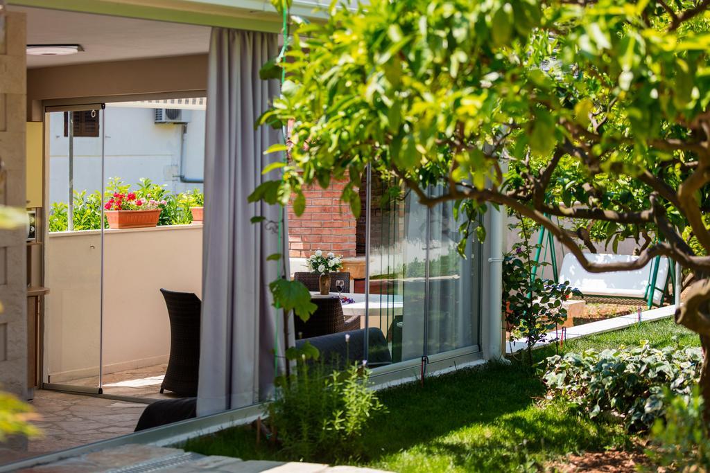 Villa Kamenica Komiza Exterior photo